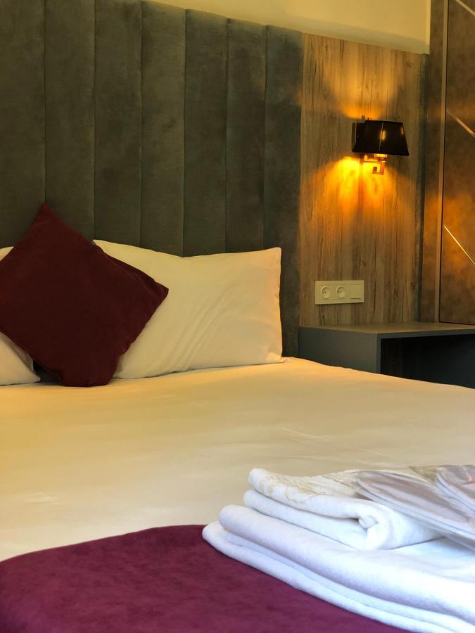 Renaissance Boutique Hotel Baku Ngoại thất bức ảnh